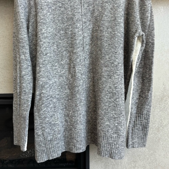 Athleta Transit Colorblock Turtleneck, Size S - Picture 12 of 12